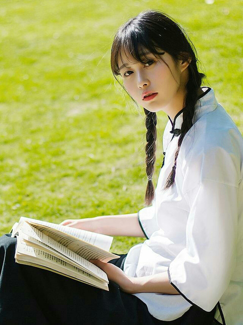 76人引入战术虚拟实景系统提升实战模拟,76人进攻战术